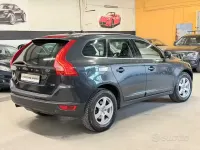 Occasion Volvo XC60 R-Design 163 ch (119 kW) 2012 Gris SUV