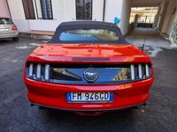 Usata Ford Mustang Convertible 317 CV (233 kW) 2017 Rosso Cabrio