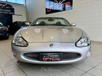 Usata Jaguar XK 363 CV (266 kW) 2002 Argento Cabrio