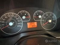 Usata Fiat Grande Punto 65 CV (47 kW) 2007 Grigio Utilitaria