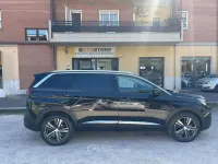 Usata Peugeot 5008 Allure 131 CV (96 kW) 2018 Nero SUV