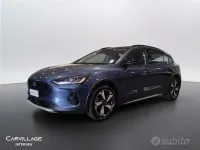 Usata Ford Focus Active 125 CV (91 kW) 2024 Blu SUV