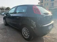 Usata Fiat Grande Punto Dynamic 77 CV (56 kW) 2009 Nero Utilitaria