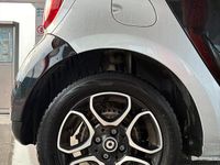 Usata Smart ForFour Passion 75 CV (55 kW) 2019 Nero Utilitaria