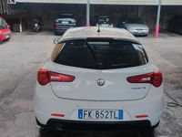 Usata Alfa Romeo Giulietta Business 120 CV (88 kW) 2017 Bianco Utilitaria
