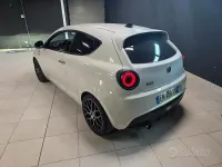 Usata Alfa Romeo MiTo Distinctive 120 CV (88 kW) 2012 Bianco Utilitaria