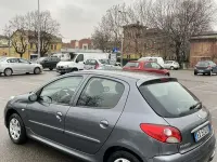 Usata Peugeot 206 60 CV (44 kW) 2010 Berlina