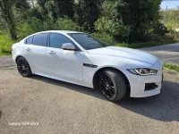 Usata Jaguar XE R-Sport 180 CV (132 kW) 2017 Bianco Berlina