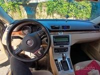 Usata VW Passat 170 CV (125 kW) 2012 Blu Station wagon