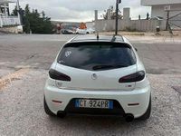 Usata Alfa Romeo 147 Exclusive 150 CV (110 kW) 2005 Utilitaria