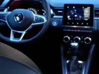 Usata Renault Captur Techno 101 CV (74 kW) 2022 Bianco SUV