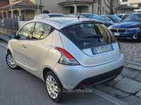 Usata Lancia Ypsilon 69 CV (50 kW) 2014 Argento Utilitaria