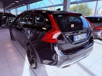 Usata Volvo V60 CC Business Edition 150 CV (110 kW) 2018 Nero Station wagon