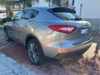 Usata Maserati Levante GranLusso 250 CV (183 kW) 2020 Grigio SUV
