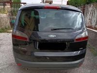 Usata Ford S-MAX Titanium 140 CV (102 kW) 2006 Nero Monovolume