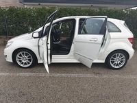 Usata Mercedes B180 Executive 109 CV (80 kW) 2011 Bianco Monovolume