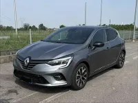 Usata Renault Clio V Techno 144 CV (105 kW) 2023 Grigio Berlina