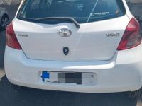 Usata Toyota Yaris Sol 69 CV (50 kW) 2008 Bianco Utilitaria