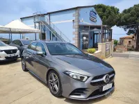 Usata Mercedes A180 Premium 116 CV (85 kW) 2019 Grigio Berlina