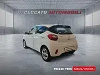 Usata Hyundai i10 67 CV (49 kW) 2022 Bianco Utilitaria