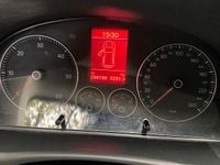 Usata VW Touran 105 CV (77 kW) 2010 Grigio Monovolume