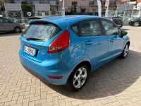 Usata Ford Fiesta Business Edition 82 CV (60 kW) 2012 Blu Berlina