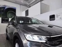 Usata VW T-Roc Life 116 CV (85 kW) 2023 Grigio SUV