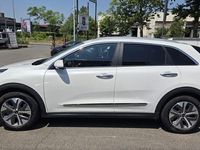 Usata Kia Niro 28 kW (39 CV) 2021 Bianco SUV