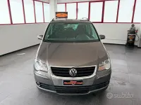 Usata VW Touran Trendline 105 CV (77 kW) 2007 Grigio Monovolume