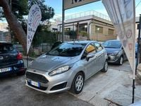 Usata Ford Fiesta Business Edition 96 CV (70 kW) 2014 Grigio Utilitaria