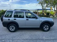 Usata Land Rover Freelander 111 CV (81 kW) 2002 Grigio SUV