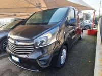 Usata Opel Vivaro 145 CV (106 kW) 2016 Nero Monovolume