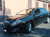 Usata Lancia Delta 120 CV (88 kW) 2012 Utilitaria