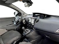 Usata Lancia Ypsilon Gold 69 CV (50 kW) 2023 Rosso Utilitaria