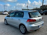 Usata VW Golf VI Highline 110 CV (80 kW) 2010 Grigio Utilitaria