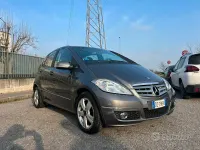 Usata Mercedes A150 Avantgarde 95 CV (69 kW) 2009 Grigio Berlina