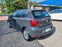 Usata VW Polo Highline 90 CV (66 kW) 2017 Gray Berlina
