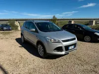 Usata Ford Kuga Titanium 120 CV (88 kW) 2016 Grigio SUV