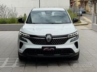 Usata Renault Austral Equilibre 131 CV (96 kW) 2023 Bianco SUV