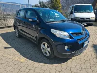 Usata Toyota Urban Cruiser 90 CV (66 kW) 2009 Blu Utilitaria