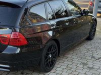 Usata BMW 318 143 CV (105 kW) 2009 Berlina