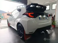 Usata Toyota Yaris 261 CV (191 kW) 2021 Bianco Utilitaria