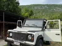 Usata Land Rover Defender 122 CV (89 kW) 2000 Bianco Station wagon