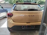 Usata Dacia Sandero Extreme 101 CV (74 kW) 2025 Beige Berlina