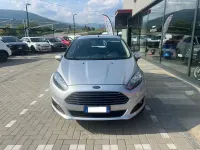 Begagnad Ford Fiesta Business Edition 80 HK (58 kW) 2015 Silver Halvkombi