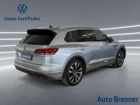 Usata VW Touareg Elegance 286 CV (210 kW) 2022 Argento SUV