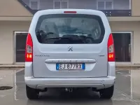 Usata Peugeot Partner Tepee Premium 112 CV (82 kW) 2011 Grigio Monovolume