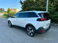 Usata Peugeot 5008 131 CV (96 kW) 2023 Bianco SUV