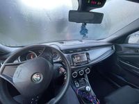 Usata Alfa Romeo Giulietta Business 105 CV (77 kW) 2014 Utilitaria