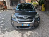 Usata Toyota Urban Cruiser 99 CV (72 kW) 2010 Grigio Utilitaria